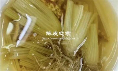 芹菜根陈皮煮水一天喝多少