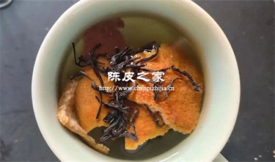 陈皮配红茶还是绿茶泡出来好